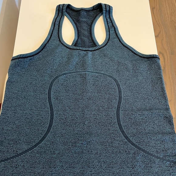 Lululemon Swiftly Racerback Tank- Rare color pattern!! - Picture 1 of 4